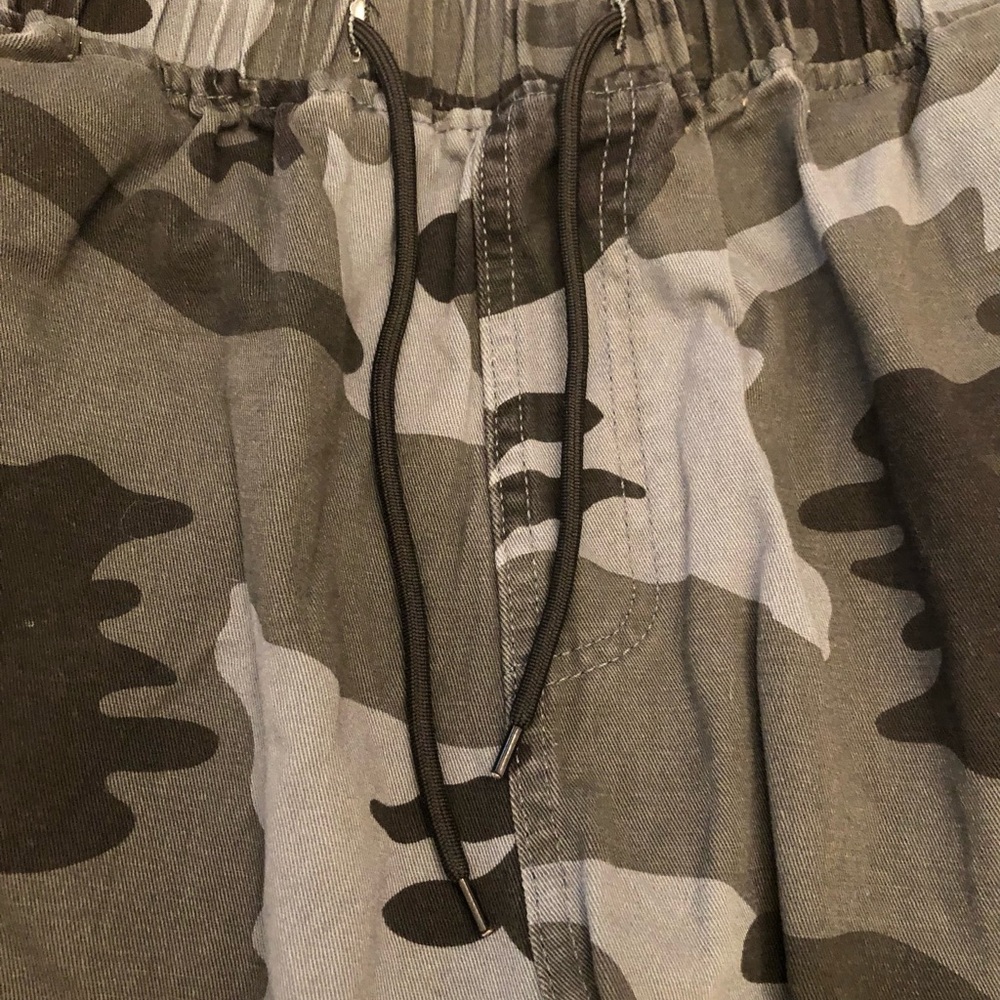 CAMOUFLAGE PANTS - Picture 11 of 11